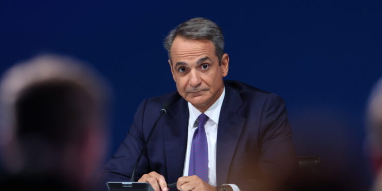 Το «ταμείο» της κυβέρνησης για την παρουσία του Κυριάκου Μητσοτάκη στη ΔΕΘ: Αύξηση των ποσοστών και νέα σχέση με τους πολίτες