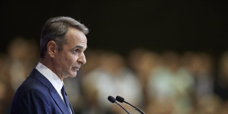 Μητσοτάκης: Δεν τίθεται θέμα κατάργησης ΕΝΦΙΑ – Καμία οριζόντια μείωση φόρων στα καύσιμα και στον ΦΠΑ