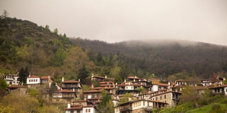 ΕΝΦΙΑ: Όλη η λίστα με τους 12.720 οικισμούς όπου θα καταργηθεί ο φόρος σε 2 χρόνια