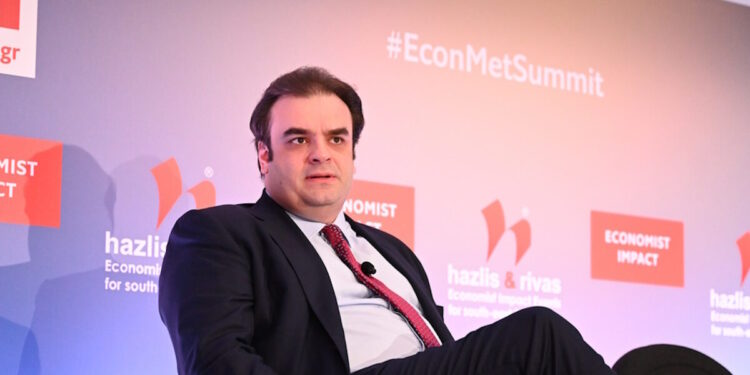 Πιερρακάκης: «Η περιφέρεια είναι στον πυρήνα της κυβερνητικής στρατηγικής»