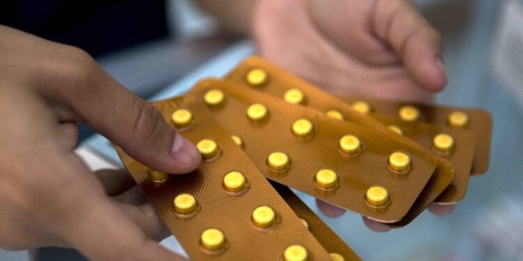 Ο ΕΟΦ απαγορεύει τη διακίνηση και διάθεση συμπληρώματος διατροφής που περιέχει διοξείδιο του τιτανίου