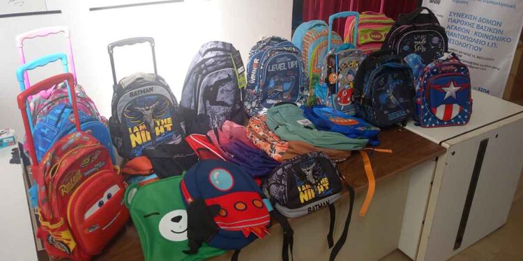 Συγκέντρωση σχολικών ειδών για τους μαθητές του Κοινωνικού Παντοπωλείου του Δήμου Μεσολογγίου