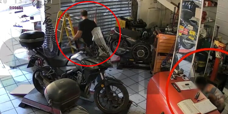 Βίντεο ντοκουμέντο με νεαρό Ρομά που κλέβει συνεργείο όσο ο ιδιοκτήτης βρίσκεται μέσα: «Ήρθαμε σε απόσταση ενός μέτρου»