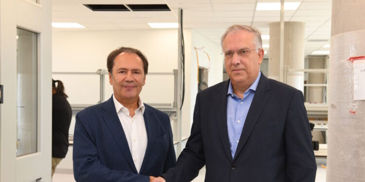 Τάκης Θεοδωρικάκος: Στηρίζουμε τη στρατηγική επένδυση της ELPEN που συμβάλλει στο νέο παραγωγικό πρότυπο της χώρας