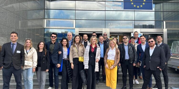 Γιατί χρειάζεται η ηγεσία την ελληνική αγροδιατροφή