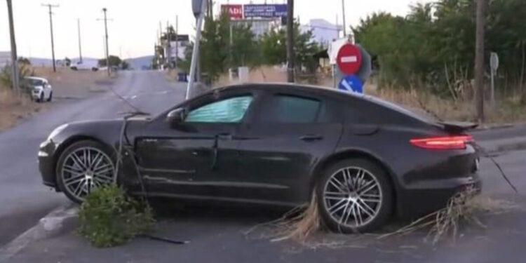 Θέρμη: «Έπαθα αμνησία, δεν εγκατέλειψα κανέναν», δηλώνει η 44χρονη οδηγός της Porsche