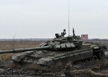 SAFE: Ξεπέρασαν τα 150 δισ. ευρώ τα αιτήματα των ευρωπαϊκών χωρών για αμυντικά δάνεια – Fast track διαδικασίες με το βλέμμα στα ανατολικά σύνορα της ΕΕ