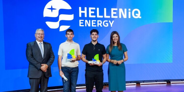 HELLENiQ ENERGY: 17 Χρόνια, 5.700+ αριστούχοι, μια υπόσχεση για το μέλλον