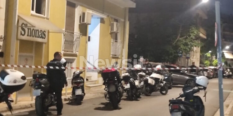 Άγιος Παντελεήμονας: Πώς αποκαλύφθηκε η τραγωδία με τον νεκρό και τον τραυματία – Τους βρήκε σε λίμνη αίματος η μητέρα του ενός