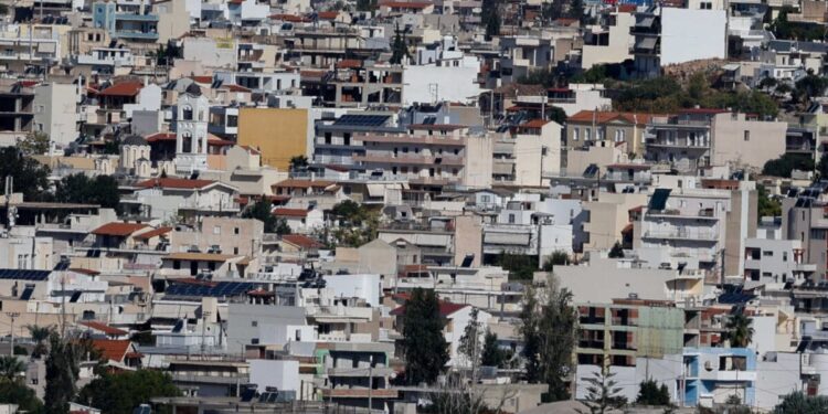 ΕΝΦΙΑ: Ποιοι θα δουν μικρότερο εκκαθαριστικό το 2026 – Στα 778 δισ. ευρώ η ακίνητη περιουσία των Ελλήνων