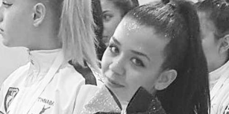 Αργυρούπολη: Κηδεύτηκε η 19χρονη Άσπα που σκοτώθηκε σε τροχαίο με τον φίλο της – «Έφυγε άδικα αφήνοντας πίσω της ένα τεράστιο κενό»