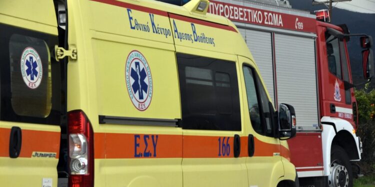 Τροχαίο δυστύχημα στο Μενίδι: Νεκρή 46χρονη οδηγός μετά από ανατροπή του αυτοκινήτου της