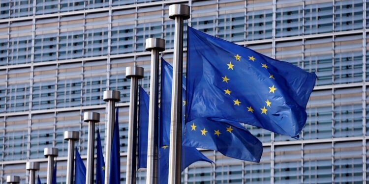 Βρυξέλλες: Νέα μέτρα για τον χάλυβα – Διπλασιασμός δασμών και μείωση εισαγωγών