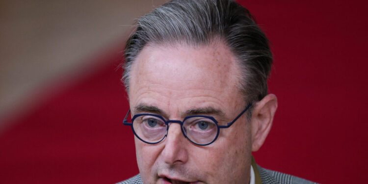 Σύνοδος Κορυφής ΕΕ: Με μπλόκο στο ευρωπαϊκό σχέδιο για παγωμένα ρωσικά assets απειλεί ανοιχτά το Βέλγιο