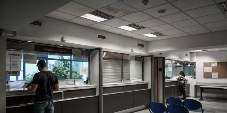 Δημόσιο: Έρχονται 19.489 προσλήψεις για το 2026 – Οι περισσότερες σε υγεία και άμυνα