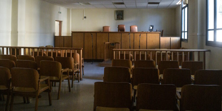 Θεσσαλονίκη: Ανακάλεσε η μητέρα του 6χρονου για τον βιασμό του παιδιού από τρεις Αφγανούς