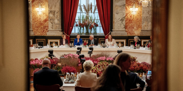 Έκτακτη Σύνοδος ΕΕ στην Κοπεγχάγη: Συμφώνησαν για περισσοτερα drones, αλλά όχι για «τείχος» στα ανατολικά – Καμία απόφαση για τα ρωσικά assets