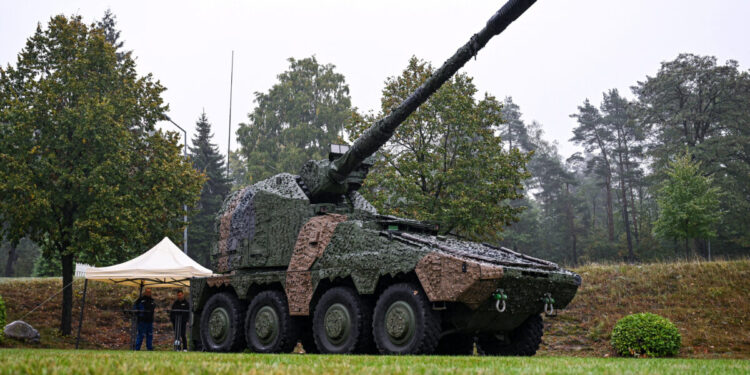 Νέο «πολεμικό» πλήγμα στην ευρωπαϊκή αγορά κατοικίας: Η Γερμανία παγώνει τη μετατροπή στρατοπέδων σε οικιστικά ακίνητα