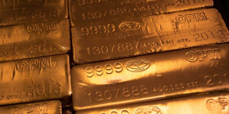 To shutdown στις ΗΠΑ εκτίναξε το χρυσό πάνω από τα 4.000 δολάρια