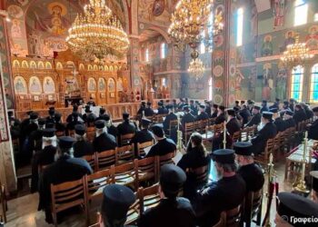 Αγρίνιο: Δεύτερη Ιερατική Σύναξη στον Ιερό Ναό Αγίας Βαρβάρας (φωτο)