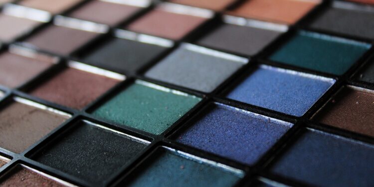 Τι να έχεις πάντα μέσα στο νεσεσέρ μου: Οδηγός για φρεσκάδα και άνεση όλη τη μέρα