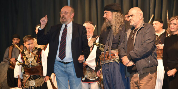 Πραγματοποιήθηκε στα Ιωάννινα το Σάββατο 4 Οκτωβρίου η εκδήλωση με τίτλο: «200 Χρόνια Μνήμης – Η Έξοδος του Μεσολογγίου μέσα από το Πανηγύρι τ’ Άη Συμιού»