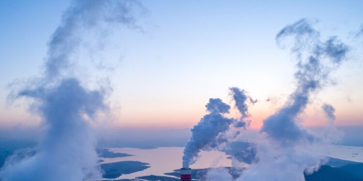 Πόσα θα πληρώσουν οι μικρές επιχειρήσεις λόγω της β’ φάσης του συστήματος εμπορίας ρύπων