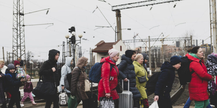 Χωρίς Ουκρανούς η μελλοντική ανοικοδόμηση της χώρας – Μόνο το 3% των 6 εκατ. προσφύγων θα επέστρεφε