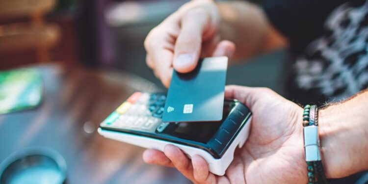 IRIS: Υποχρεωτικό από 1η Νοεμβρίου – Αναλυτικά τι αλλάζει για τις επιχειρήσεις