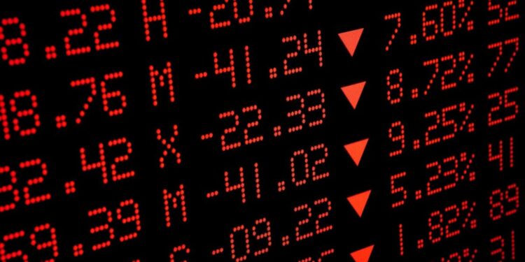 Στο κόκκινο οι τραπεζικές μετοχές στη Γαλλία μετά την παραίτηση Λεκορνί