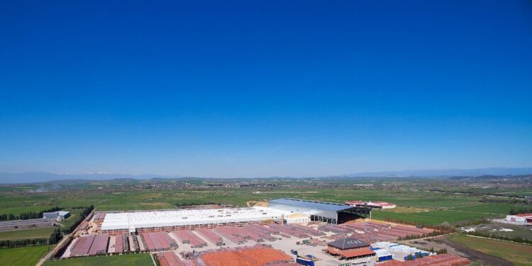 Κεραμουργία Βορείου Ελλάδας: Επεκτείνεται εκτός συνόρων – Νέο εργοστάσιο στη Σερβία