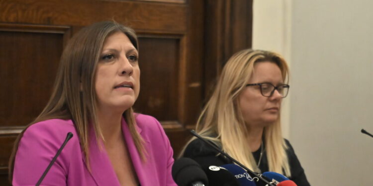 Ζωή Κωνσταντοπούλου: Η οικογένεια Ρούτσι δεν έχει καμία επίσημη ενημέρωση από την εισαγγελία Λάρισας