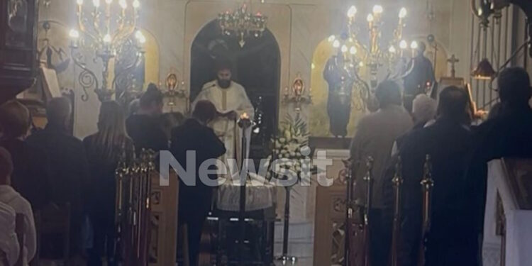 Λάρισα: Συγκίνηση στην κηδεία του 53χρονου που πέθανε σε σπήλαιο ενώ έψαχνε λίρες