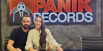 Η Μαλού στην οικογένεια της Panik Records