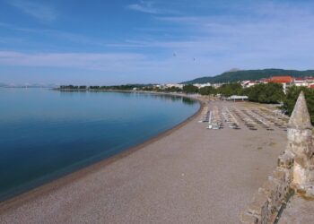 Παρεμβάσεις στις παραλίες σε Κάτω Βασιλική, Αντίρριο, Παλαιοπαναγιά και Ψανή