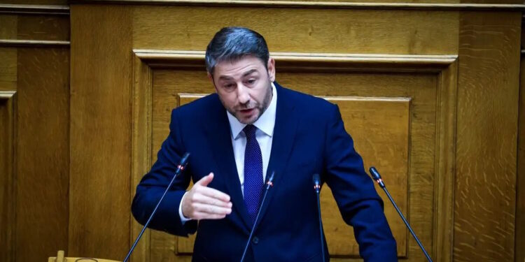 Νίκος Ανδρουλάκης για ΟΠΕΚΕΠΕ: Ο κ. Μητσοτάκης συμφωνεί με τον κ. Βορίδη ή με τον σύμβουλό του τον κ. Βάρρα για τις ευθύνες;