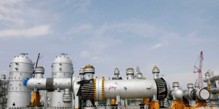 Η ουγγρική MOL θα αυξήσει τις παραδόσεις στη Σερβία μετά τις αμερικανικές κυρώσεις σε διυλιστήριο της NIS