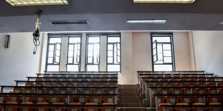 Μετεγγραφές φοιτητών: Κλείνει σήμερα πλατφόρμα για τα ΑΕΙ – Ποιοι μπορούν να υποβάλλουν αίτηση