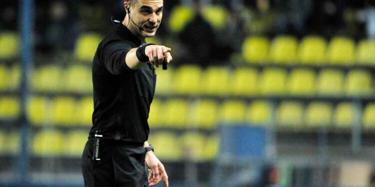 Ο Κατσικογιάννης διαιτητής στο Κηφισιά – Παναιτωλικός