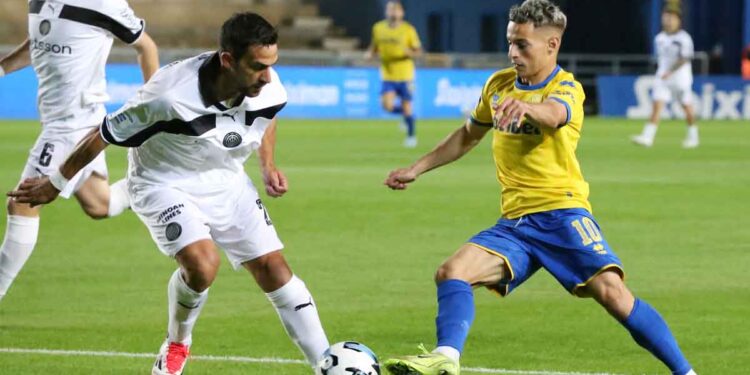 Παναιτωλικός: Ανατροπή με «τεσσάρα» στον ΟΦΗ σε «ροντέο» στο Αγρίνιο! (φωτο & videos)