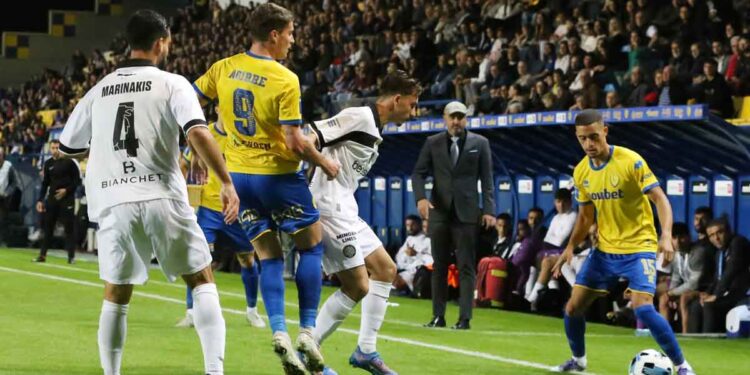 Παναιτωλικός: Με επιστροφές, ερωτηματικά και τουλάχιστον μία νέα απουσία με Κηφισιά