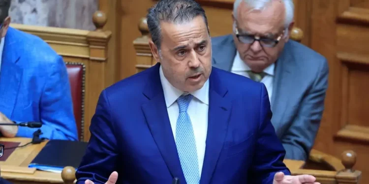 Παπασταύρου: Δεν μετακυλίστηκαν οι αυξήσεις της χονδρικής στα τιμολόγια ρεύματος