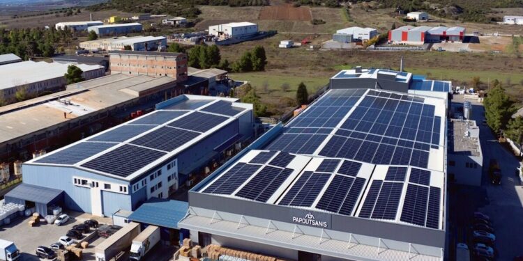 Παπουτσάνης: Στα 61 εκατ. ευρώ ο τζίρος το ενιάμηνο του 2025, με αύξηση 23%