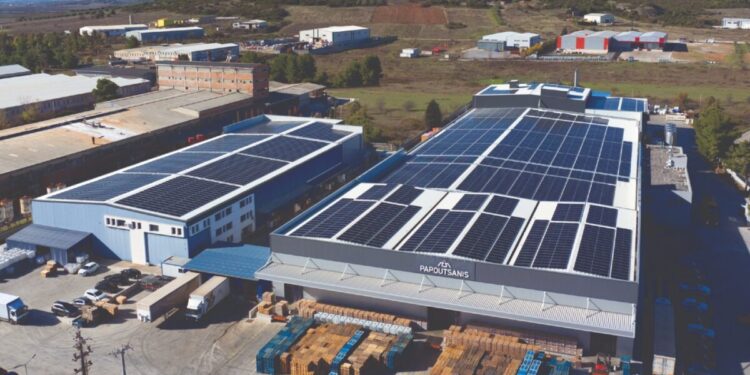 Παπουτσάνης: Πώς θα πετύχει πωλήσεις άνω των 100 εκατ. ευρώ ως το 2028