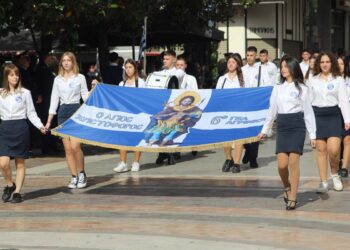 Η παρέλαση της 28ης Οκτωβρίου στο Αγρίνιο (φωτο & video)