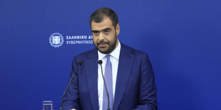 Μαρινάκης: Εντυπωσιακή η αφωνία από τις εγχώριες «Ζαχάροβες»