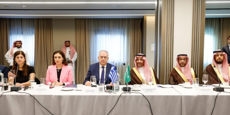 Θεοδωρικάκος: Εμβαθύνουμε τη συνεργασία Ελλάδας – Σαουδικής Αραβίας με νέες επενδύσεις