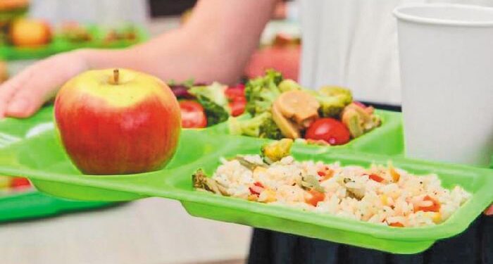 Στο 45% η πανελλαδική κάλυψη σχολικών γευμάτων