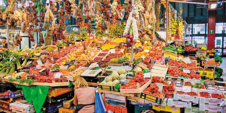 Η ιταλική αγορά φρούτων και λαχανικών ανακάμπτει χάρη στα βιολογικά