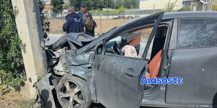 Ηράκλειο: Σοκαριστικό τροχαίο από σφοδρή σύγκρουση αυτοκινήτου με αγροτικό – 2 σοβαρά τραυματίες